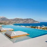 Istia Luxury