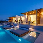 Istia Luxury Villa *