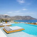 Istia Luxury * كارباثوس