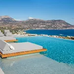فيلة Istia Luxury كارباثوس