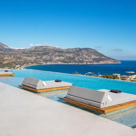 Istia Luxury