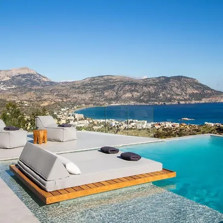 Βίλα Istia Luxury *