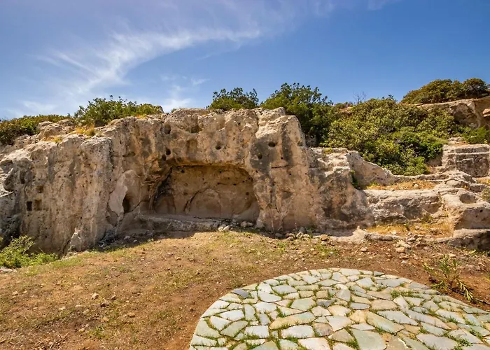 Istia Luxury Villa *